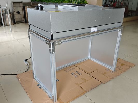 1200 * 600 * 740MM টেবিলের আকার 99.99% ফিল্টার দক্ষতা এবং অ্যাক্রিলিক / অ্যালুমিনিয়াম উপাদান সহ ল্যামিনার ফ্লো হাউড